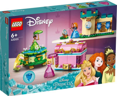 43203 - Princess Aurora, Merida and Tiana’s Enchanted Creations
